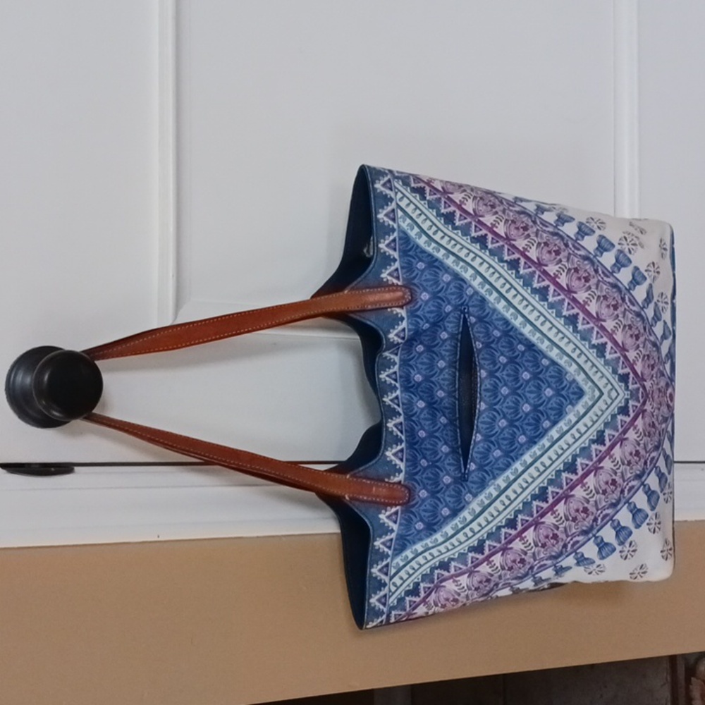 Brighton Special Edition Casablanca Tote - Picture 2 of 15